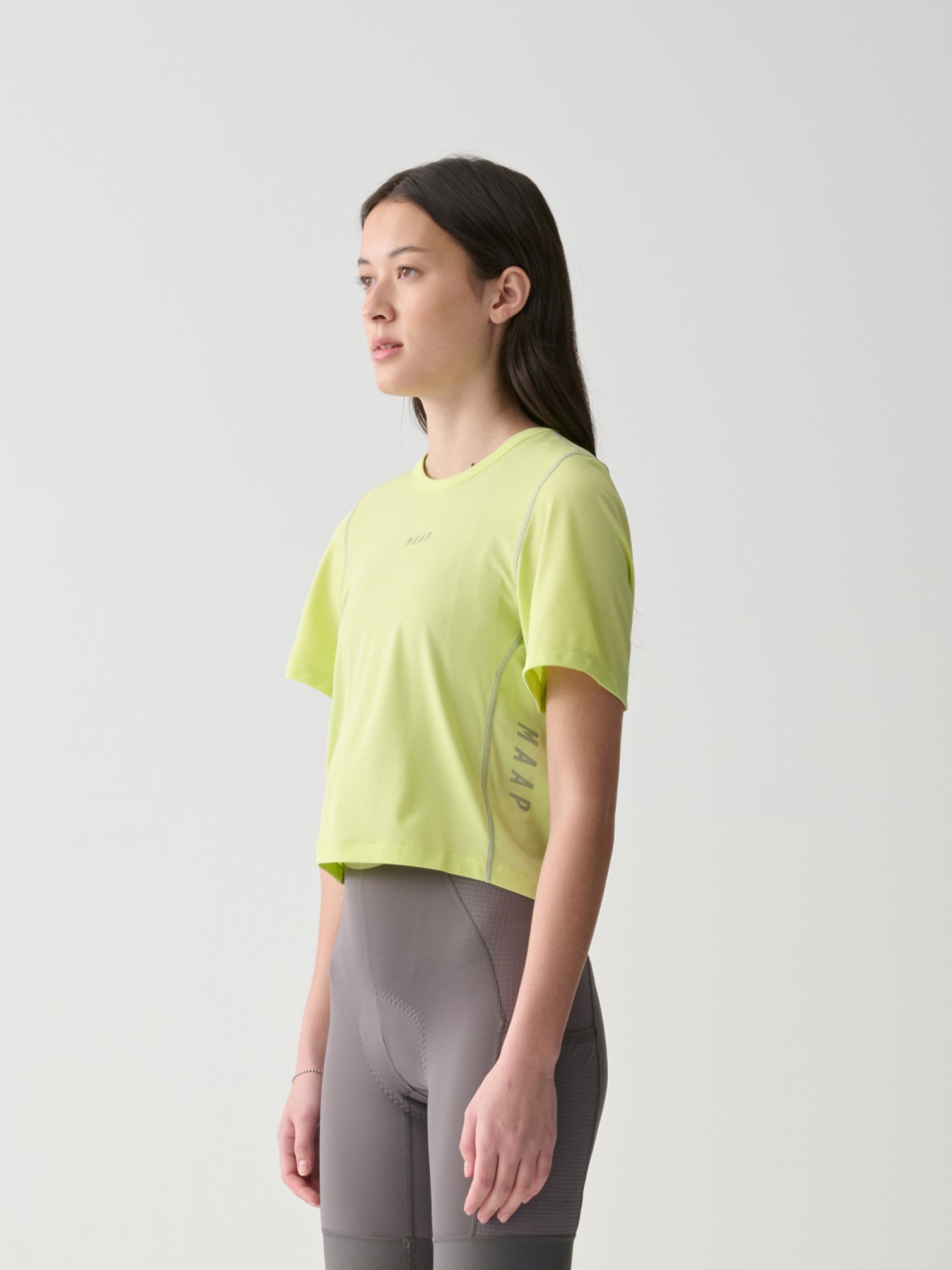 Women's Alt_Road™ Cropped Tee